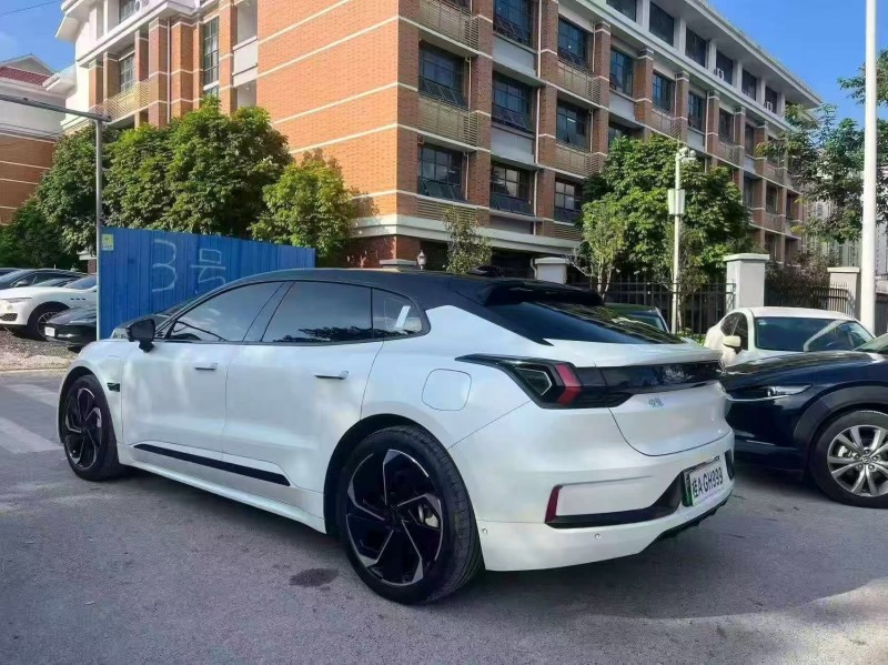 南宁23年极氪汽车0018