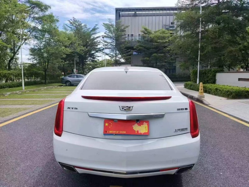 广州17年凯迪拉克XTS5