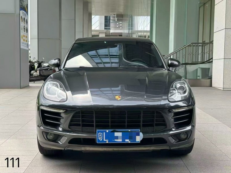 深圳18年保时捷Macan1