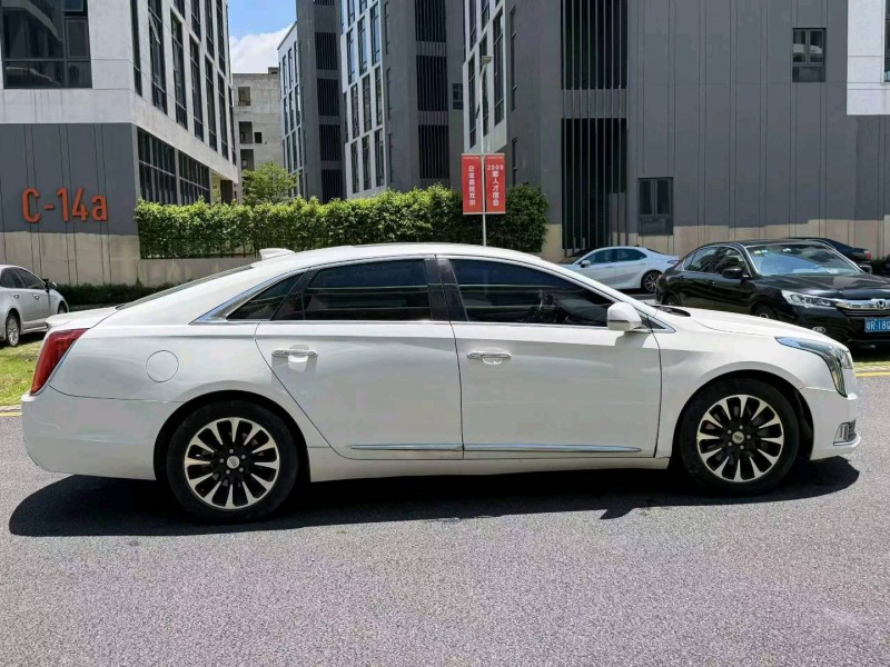 广州18年凯迪拉克XTS6