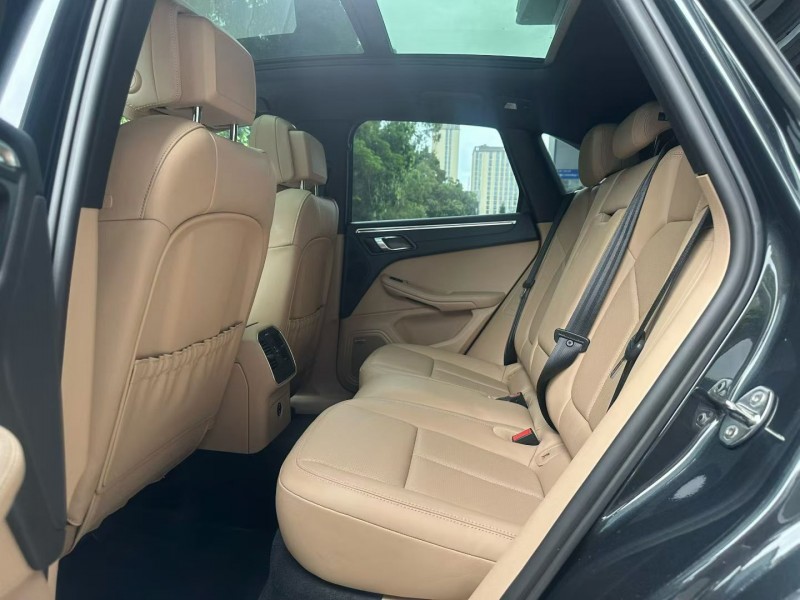 深圳23年保时捷Macan4