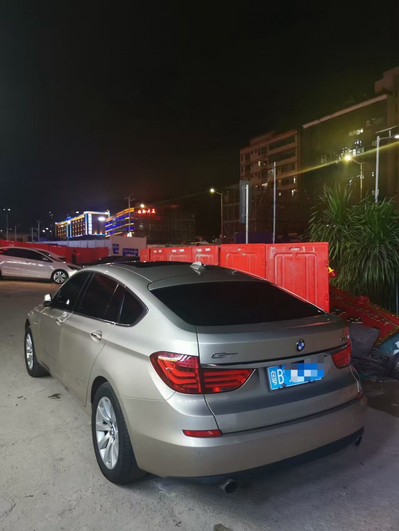 深圳10年宝马5系4