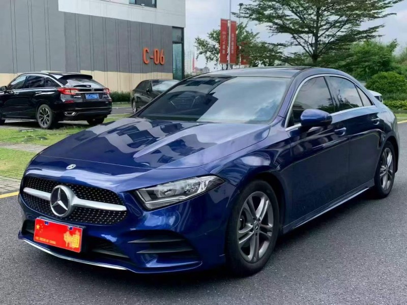 广州21年奔驰A3