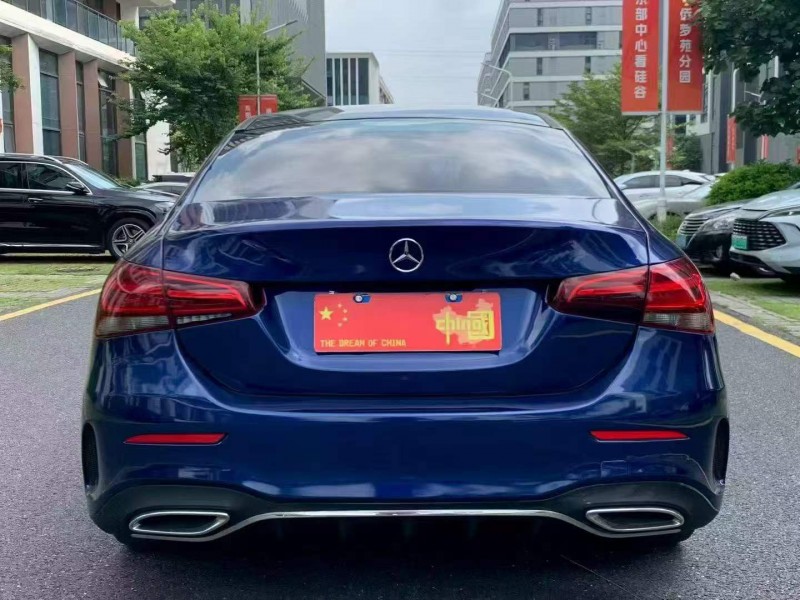 广州21年奔驰A5