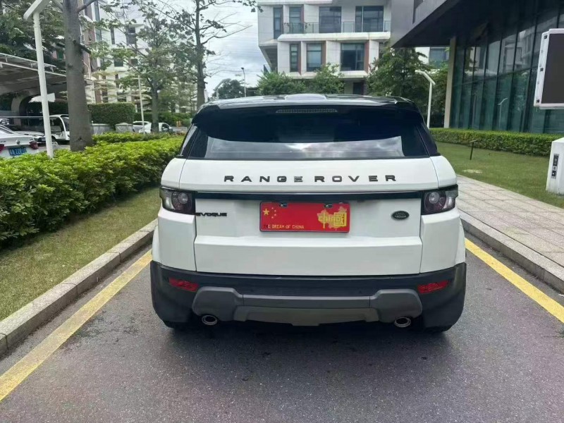 广州16年路虎极光5
