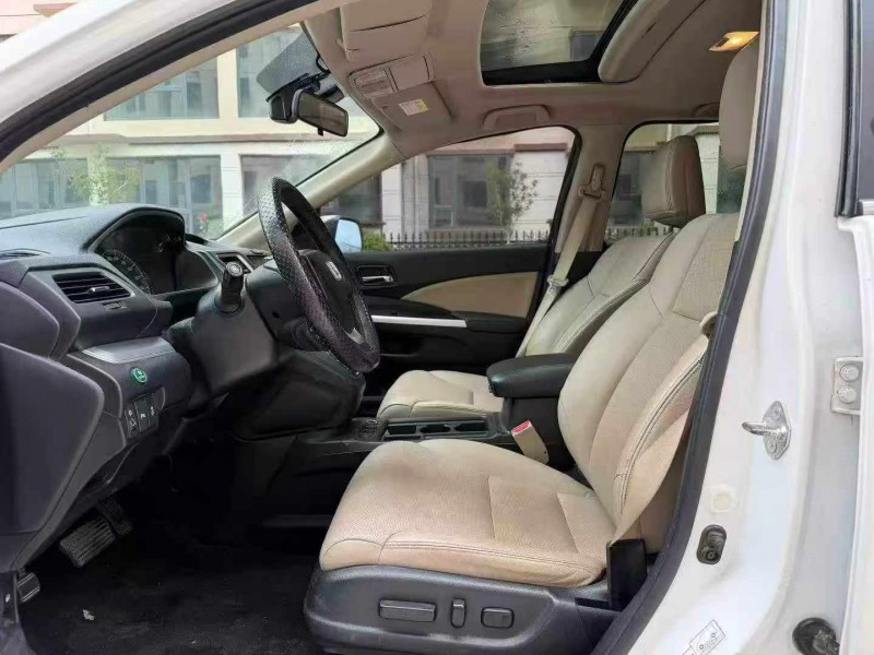 鹤壁17年本田CRV8