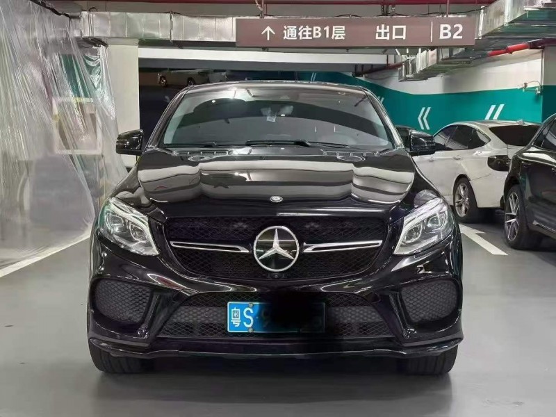 广州17年奔驰GLE1