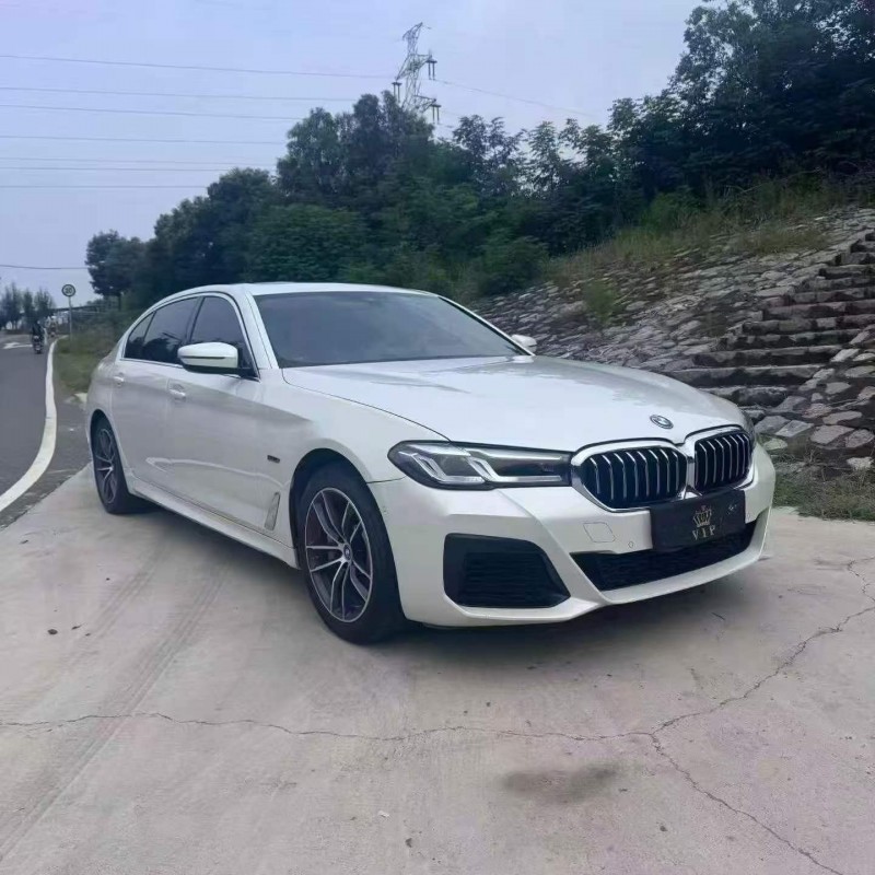 新乡22年宝马5系3