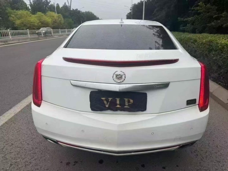 东营15年凯迪拉克XTS9