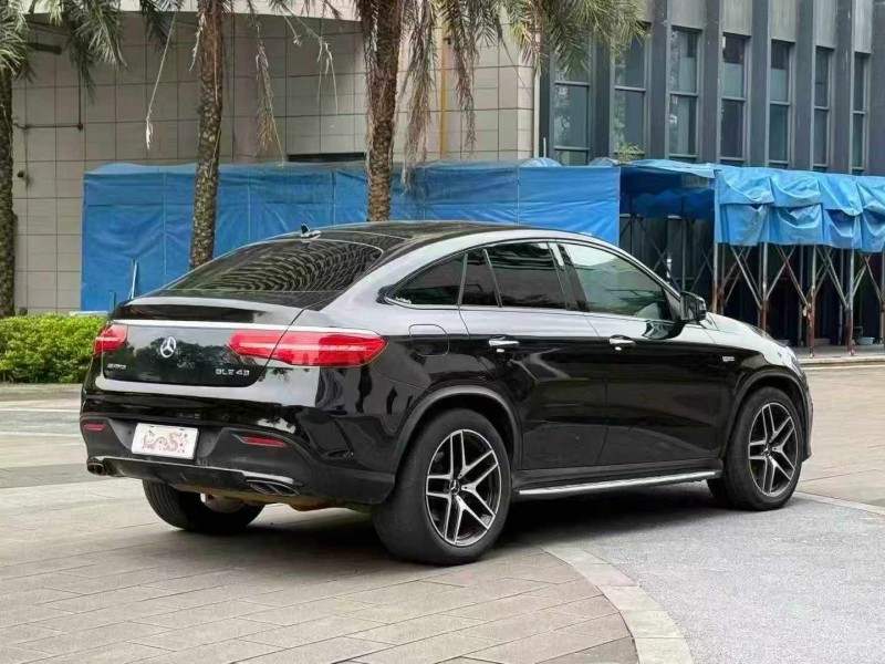 佛山19年奔驰AMG8