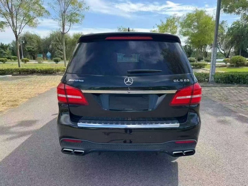 东营17年奔驰GLS8
