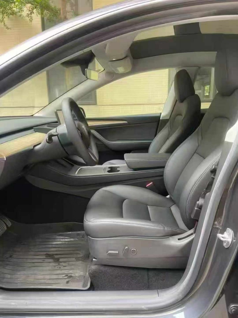 深圳22年特斯拉MODEL Y4