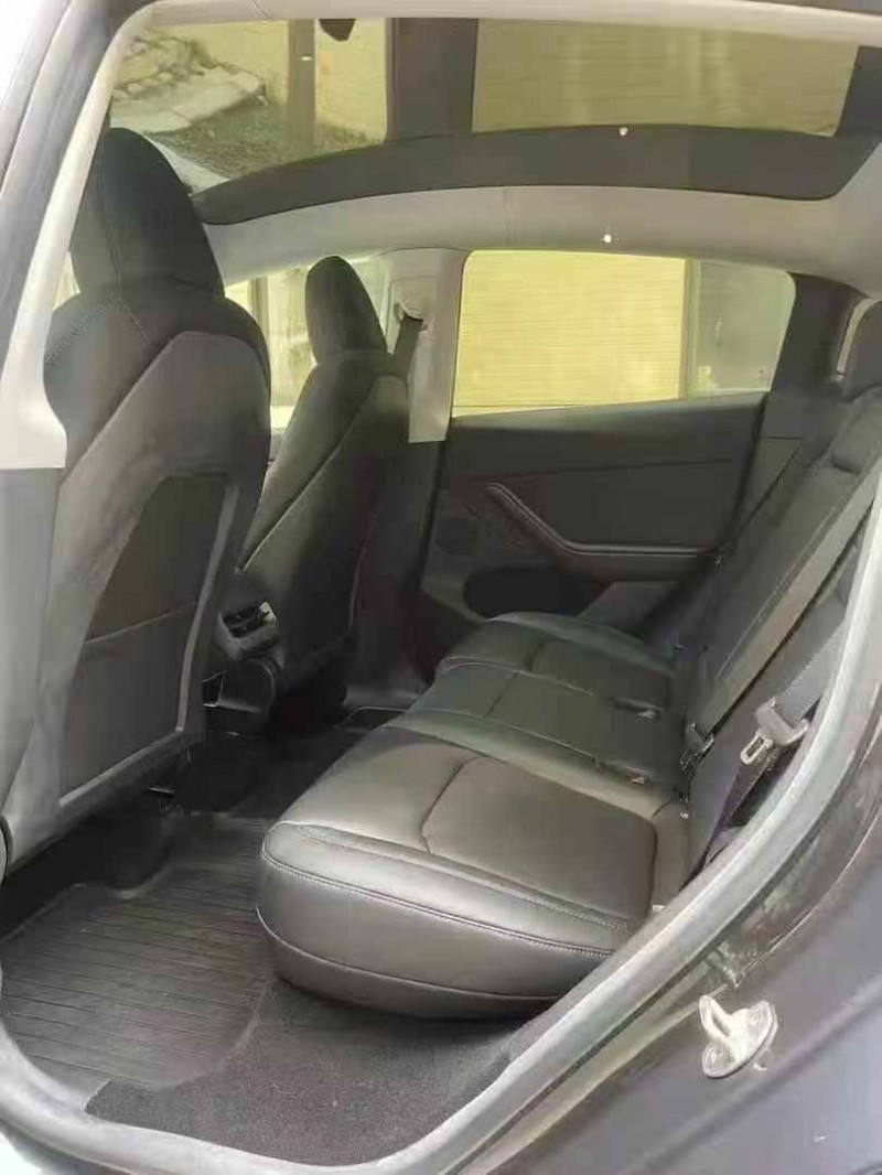 深圳22年特斯拉MODEL Y5
