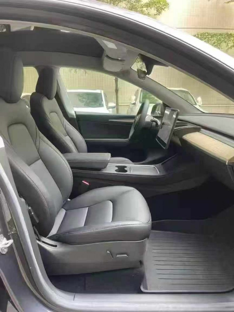 深圳22年特斯拉MODEL Y7