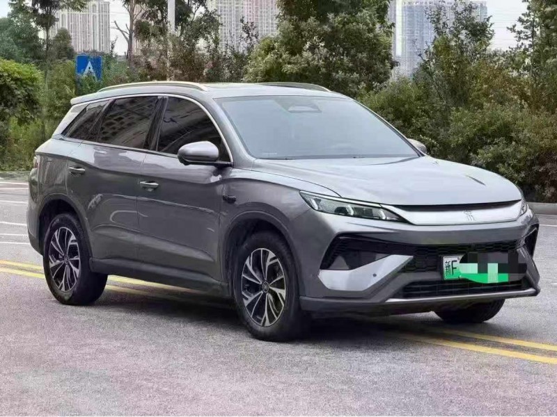 岳阳25年比亚迪宋3