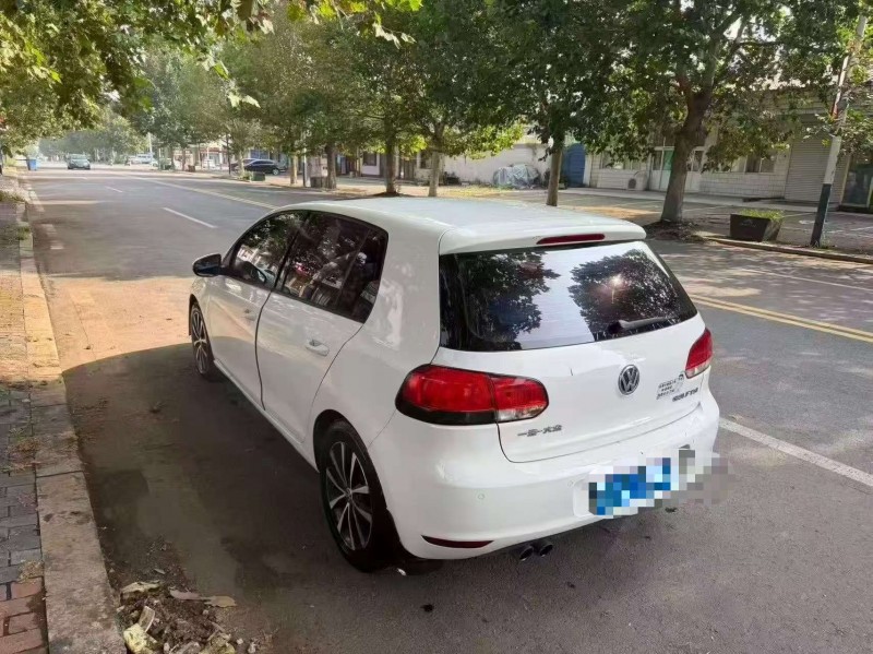 唐山11年大众高尔夫6