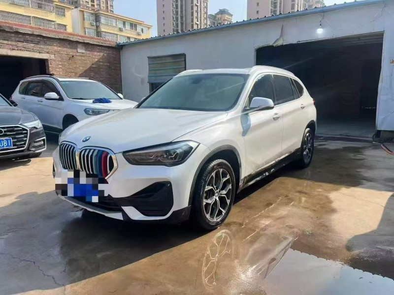 东营22年宝马X12