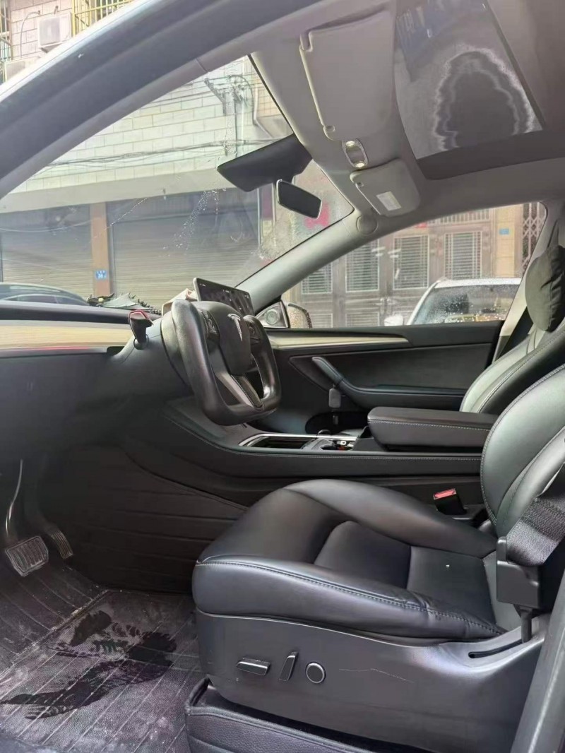 湘潭23年特斯拉MODEL Y4