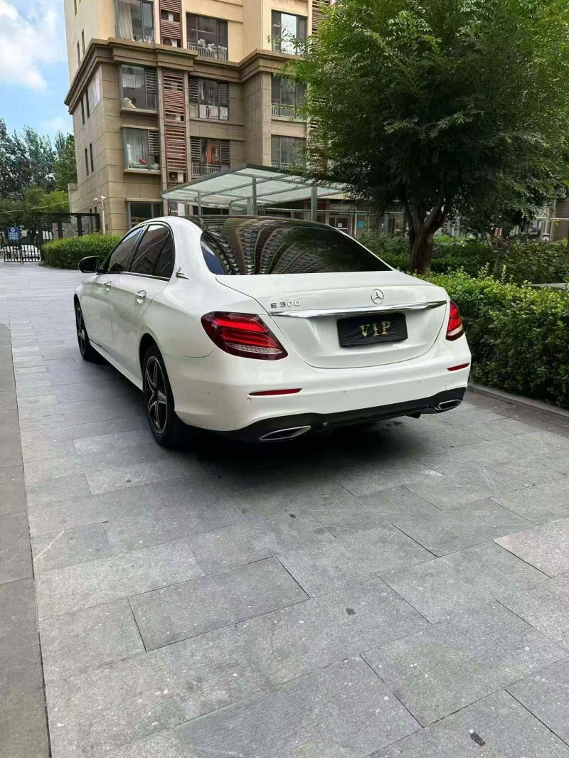 保定19年奔驰E9