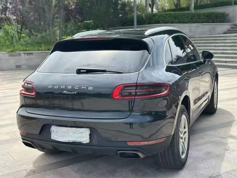 枣庄16年保时捷Macan9
