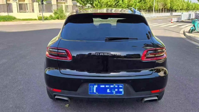 保定15年保时捷Macan9