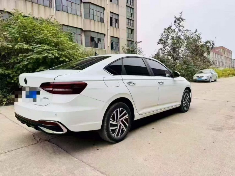 潍坊25年大众朗逸8