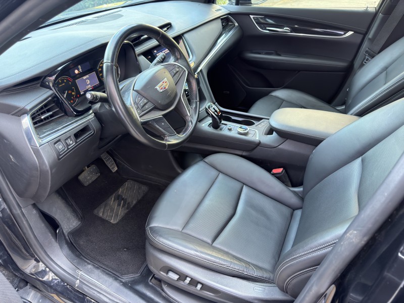济宁20年凯迪拉克XT56
