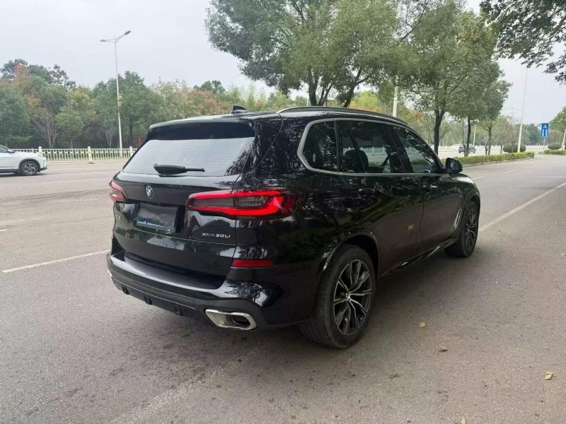 娄底22年宝马X57