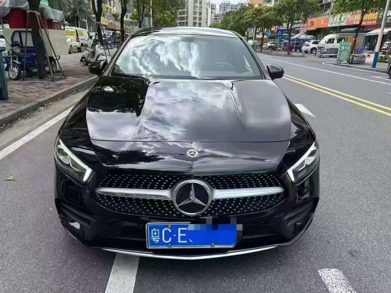 广州23年奔驰A1
