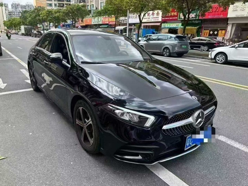 广州23年奔驰A2