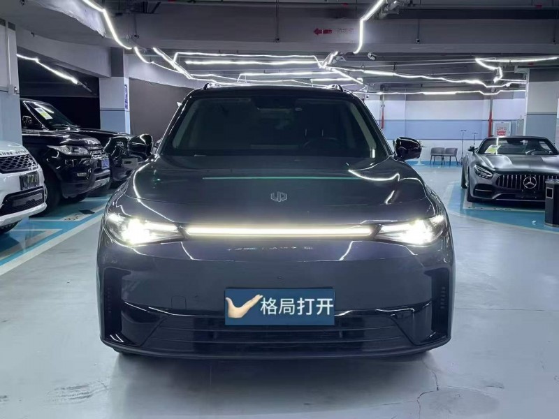 深圳24年零跑汽车C161