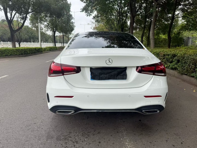 娄底20年奔驰A8