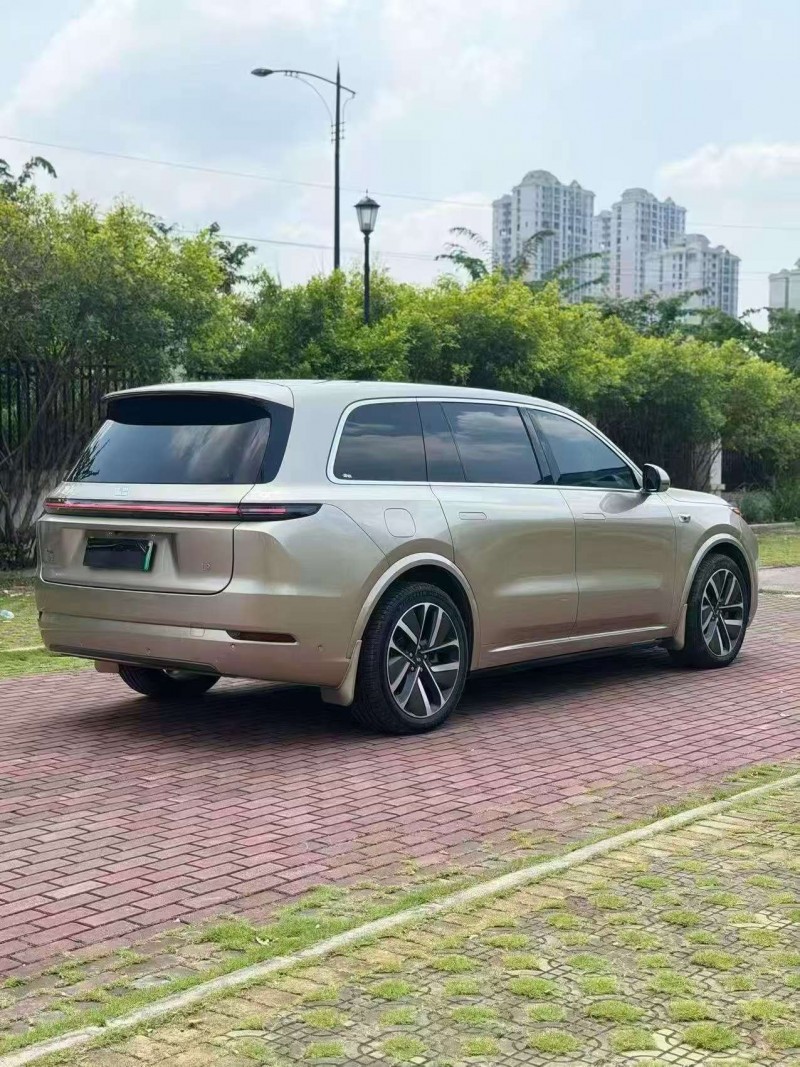 柳州23年理想L98