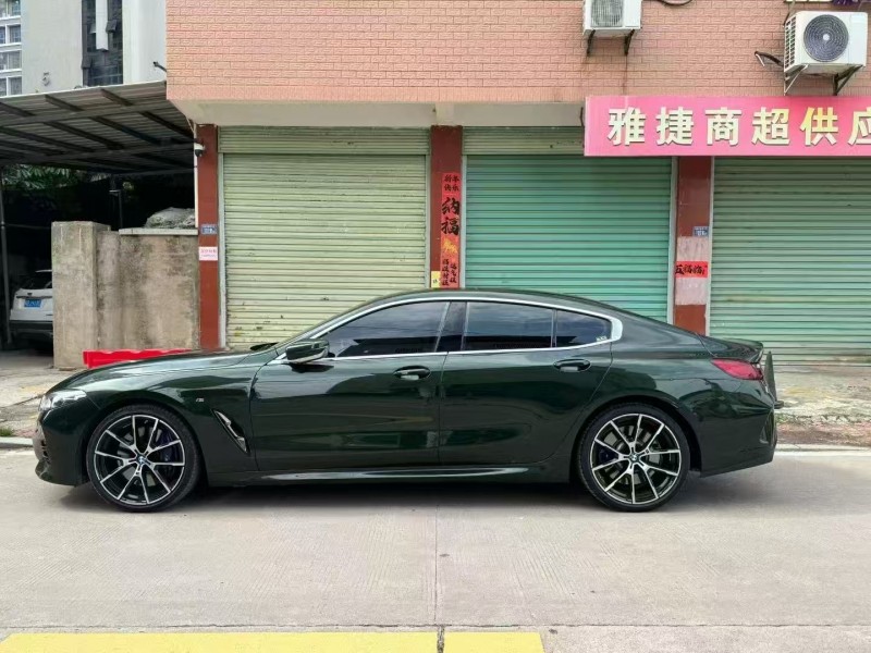 广州22年宝马8系7