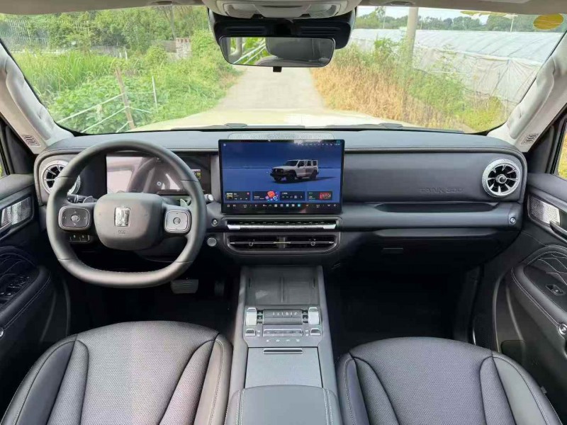 金华26年长城汽车坦克4