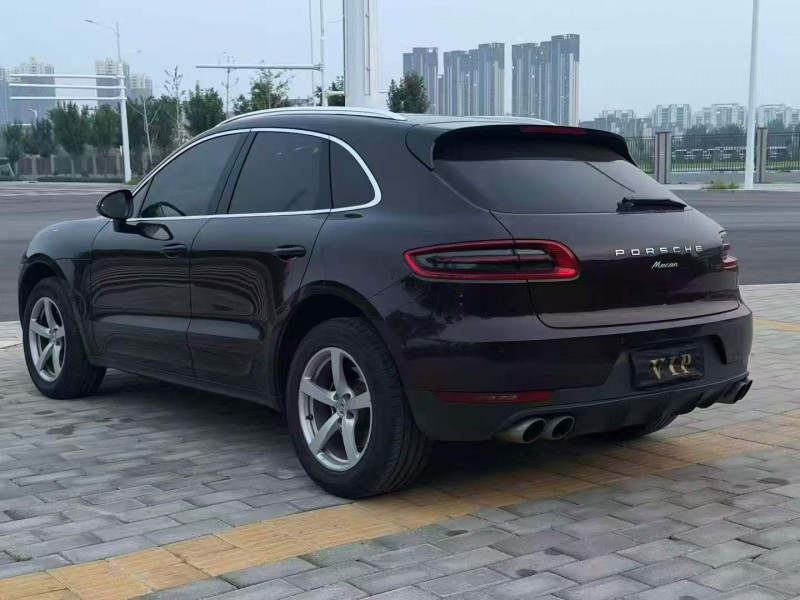 秦皇岛16年保时捷Macan7