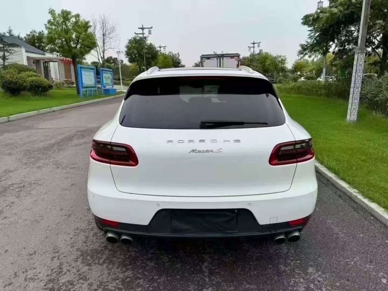 淄博15年保时捷Macan9