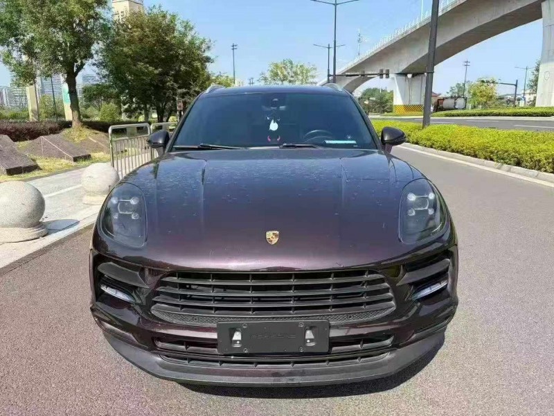 金华20年保时捷Macan1