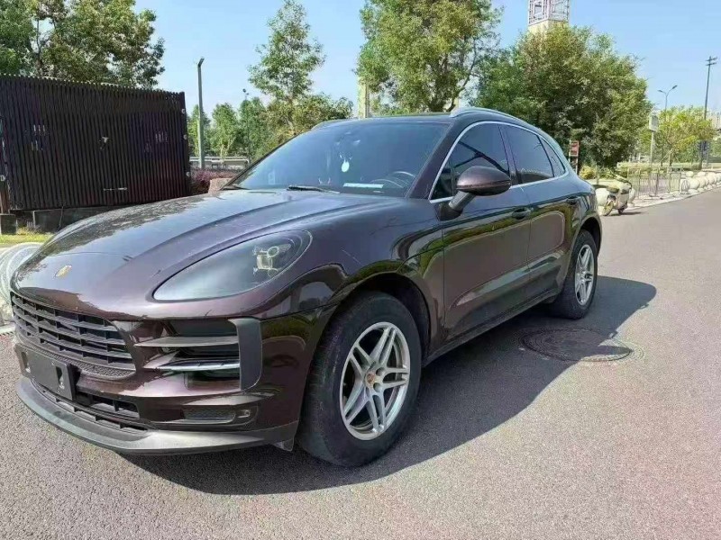 金华20年保时捷Macan3