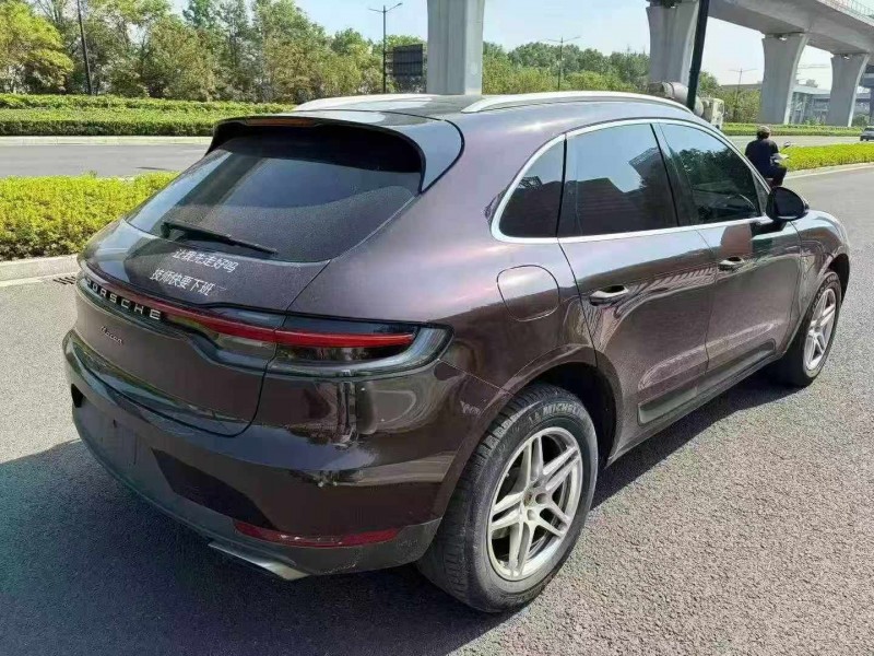 金华20年保时捷Macan8
