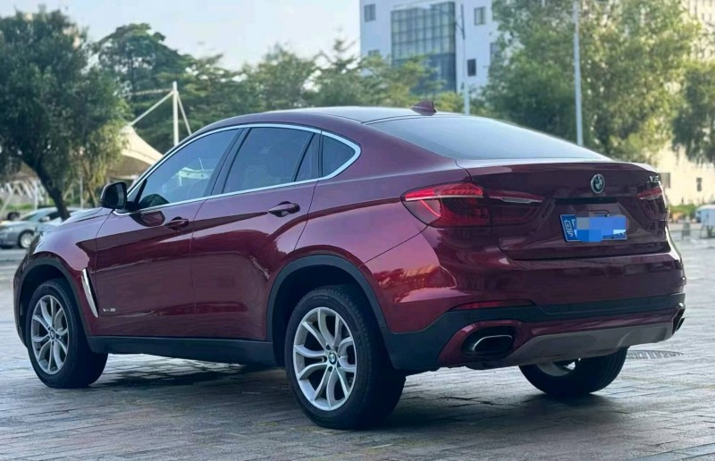 广州18年宝马X68