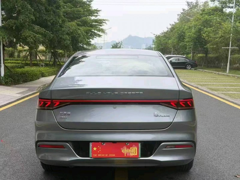 广州23年比亚迪秦5