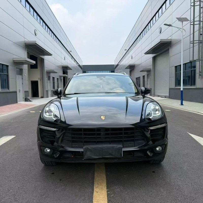 枣庄17年保时捷Macan1