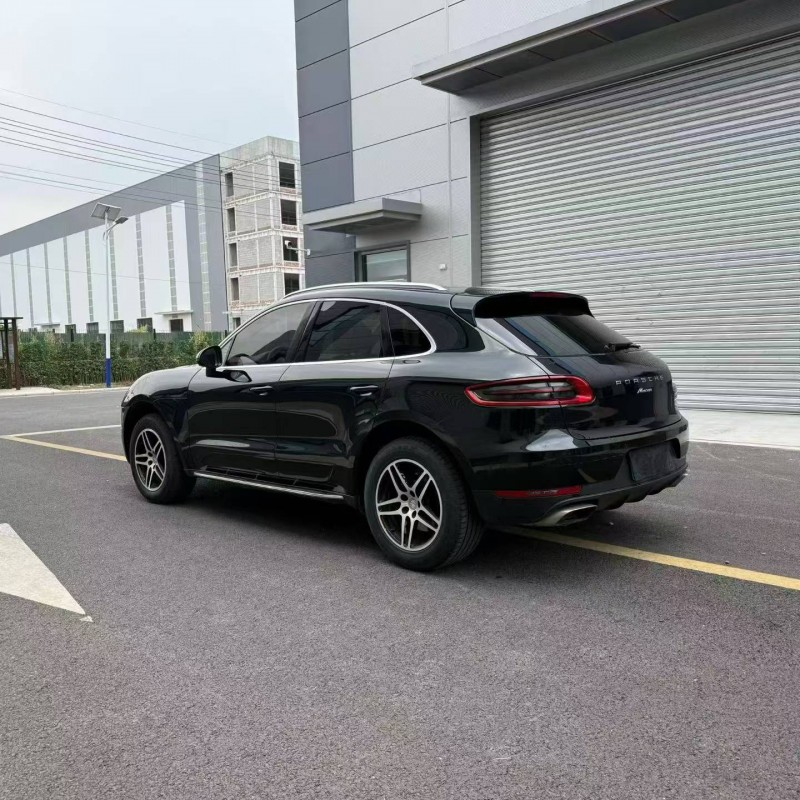 枣庄17年保时捷Macan9