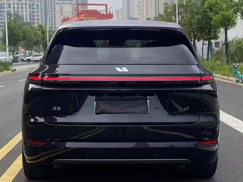 宜昌24年理想L77