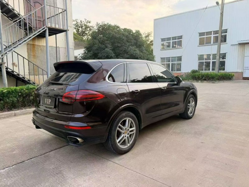 徐州17年保时捷卡宴7