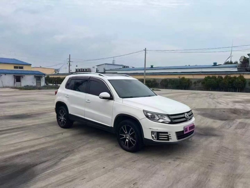 泰安16年大众途观2