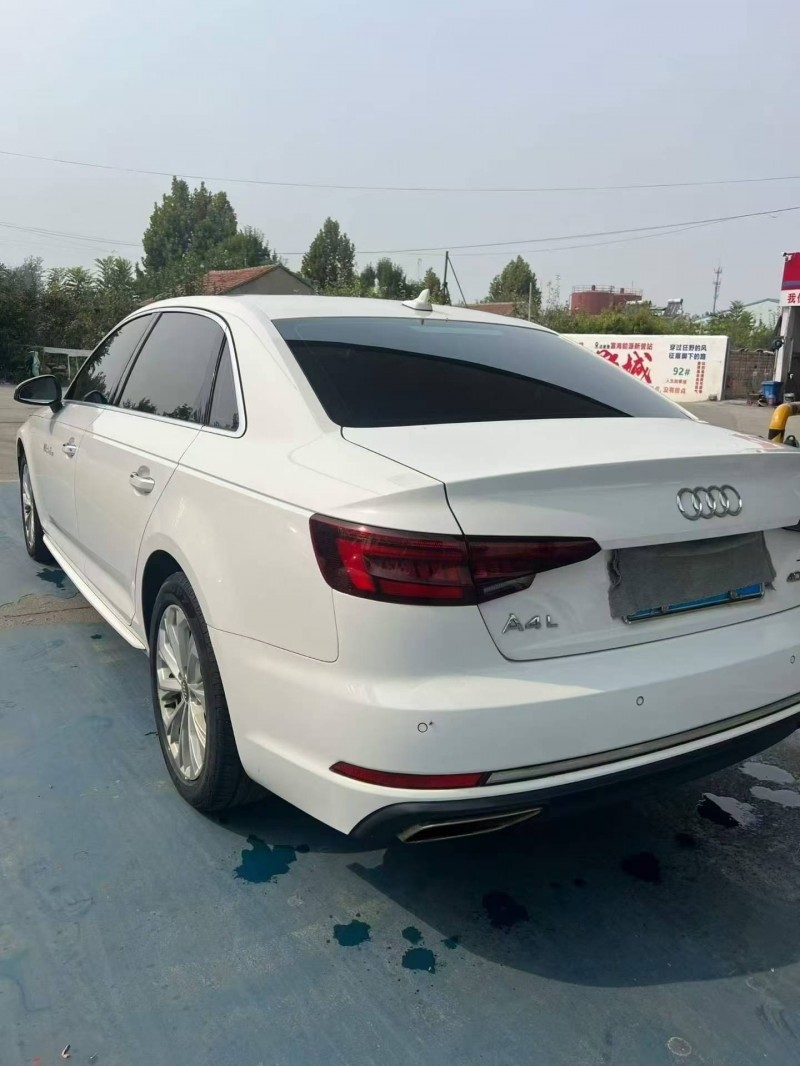 潍坊19年奥迪A4L8
