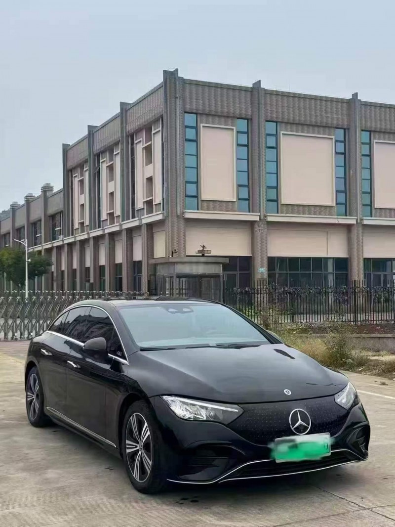 济南23年奔驰EQE3