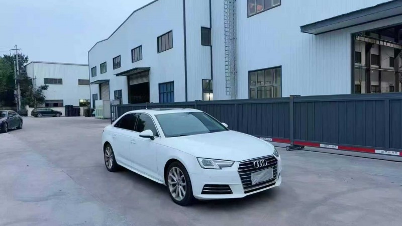绍兴18年奥迪A4L3